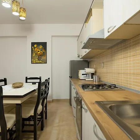 Nina's Apartament