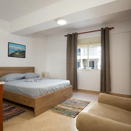 Apartament Nina's *
